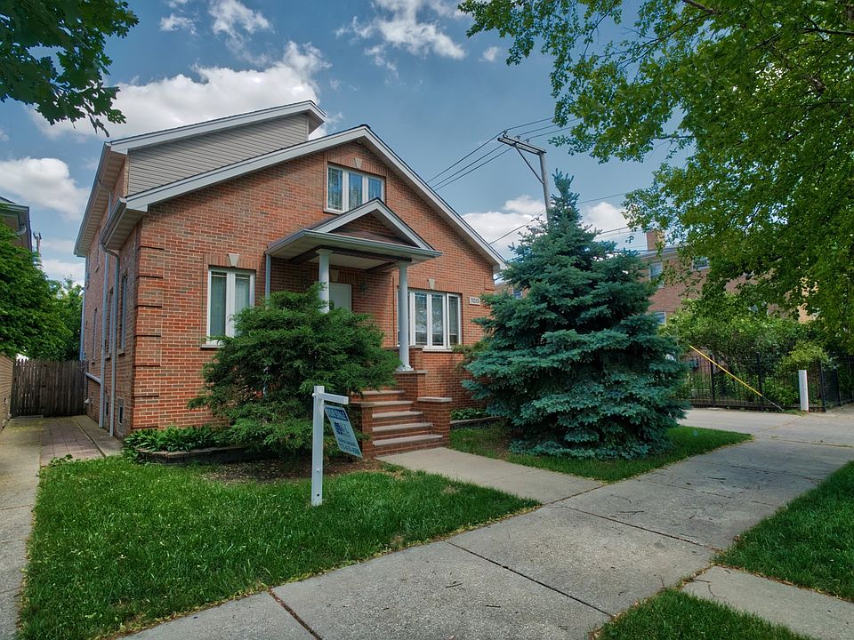 1st image of 3215 N Neenah Ave