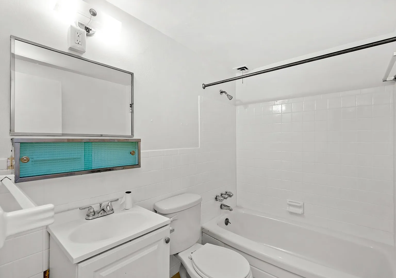 Penn Towers Apartments — Photo 4