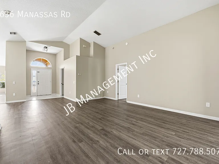 8636 Manassas Rd — Photo 14