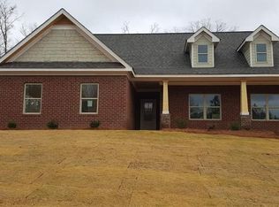 602 China Berry Ave, Jefferson, GA 30549