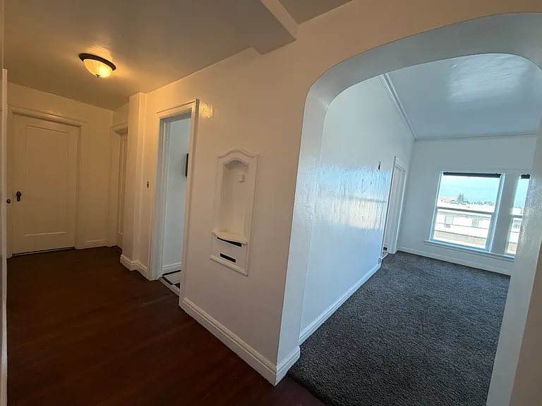 Eden Square Apartments — Photo 48