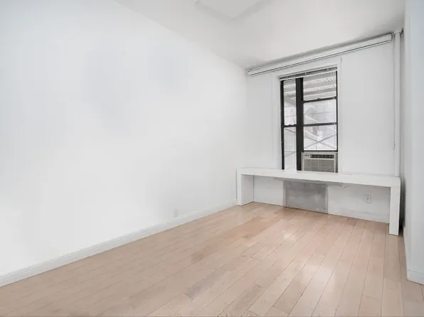 123 East 88th Street 1A image 2 of 16