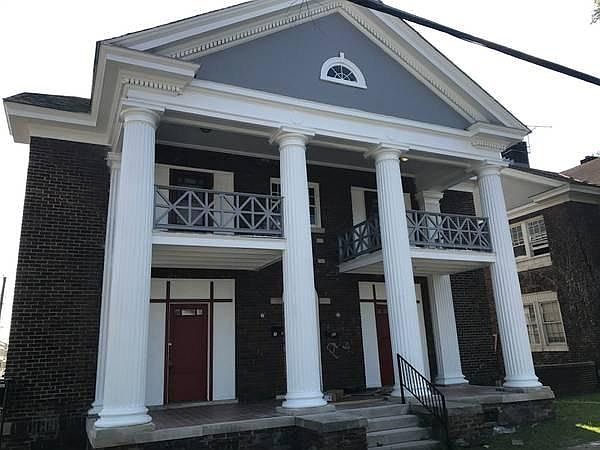 Historic Colonial Building - Front