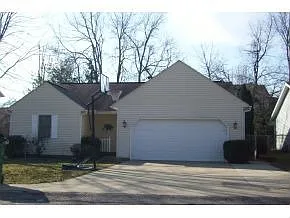 621 W Ryan Rd photo 1