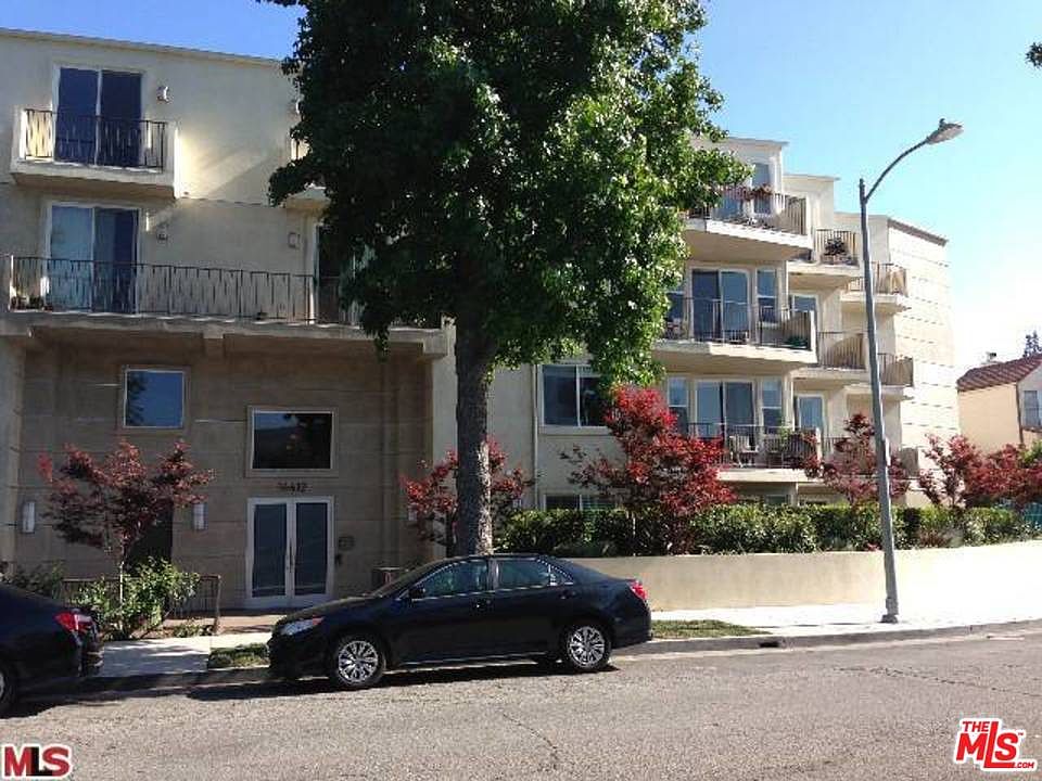 1st image of 14412 Killion St Unit 110