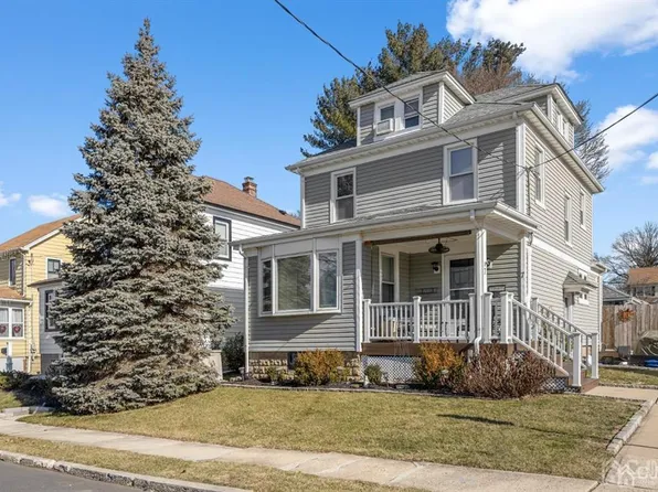 7 Garwood St, South River, NJ 08882