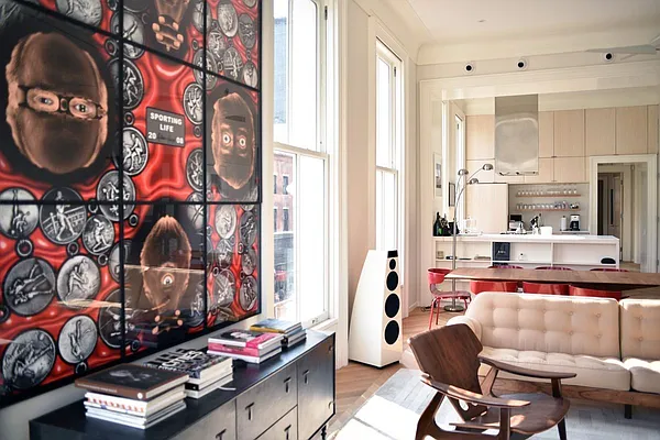 Rented by Classiques Modernes International Realty | media 32