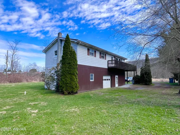 313 Maple Ave, Beech Creek, PA 16822