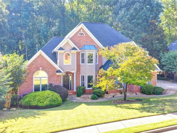 740 Bentgrass Ct, Dacula, GA 30019