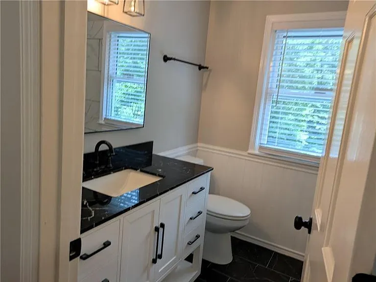 220 Indian Hills Ct — Photo 16