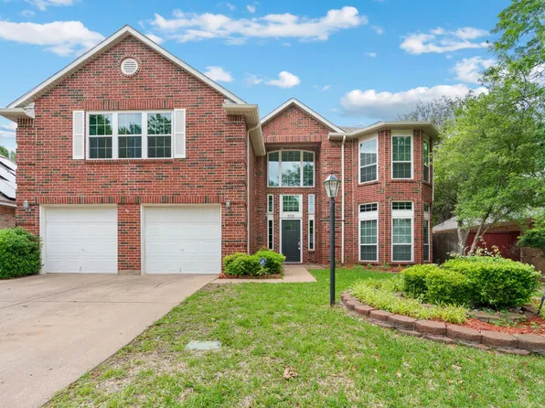 7729 Blossom Dr, Fort Worth, TX 76133