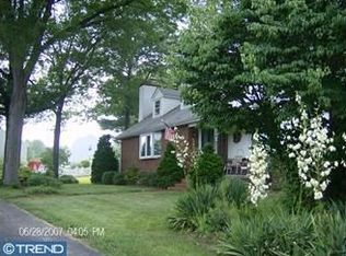 239 Appledale Rd, Norristown, PA 19403