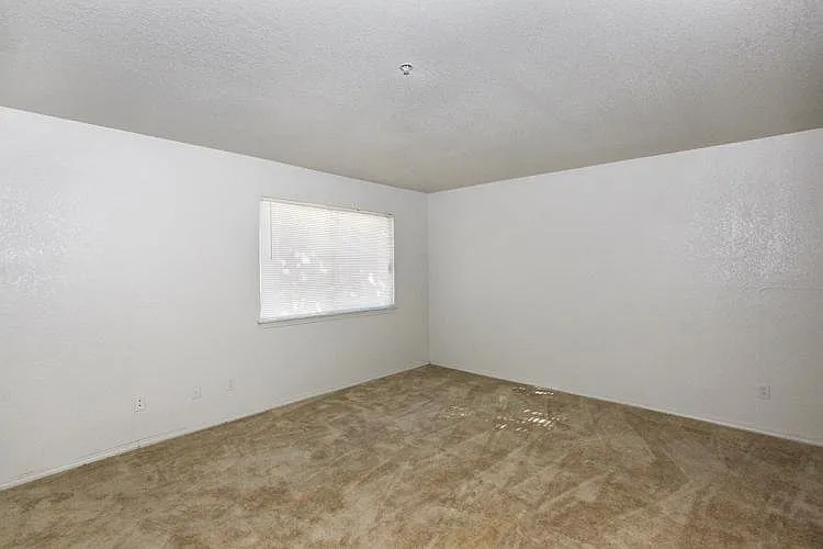7000 W Britton Rd #7000 — Photo 12