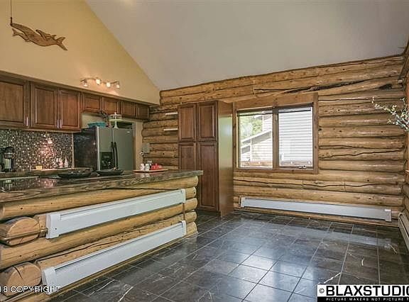 5th image of 1271 Citadel Cir