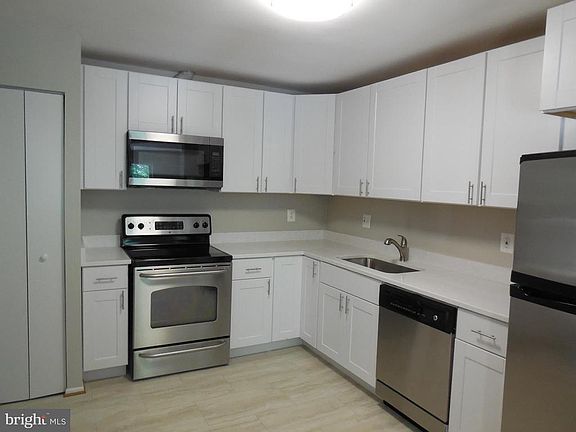 3rd image of 3602 Alpen Green Way Unit 23-249