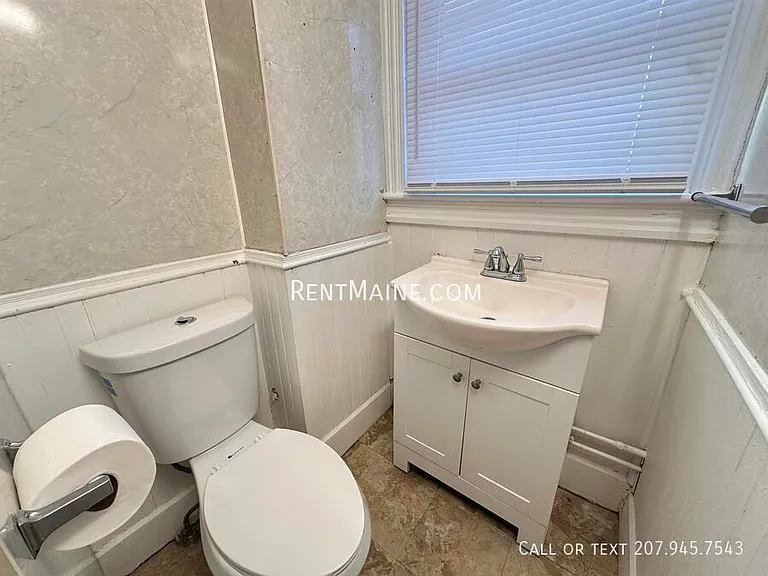 99 Sanford St #B — Photo 5