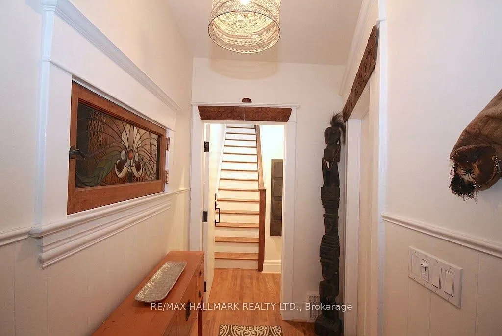 2 bed, $3,200 — Photo 4