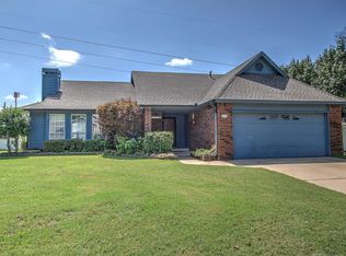 1113 W Quinton St, Broken Arrow, OK 74011