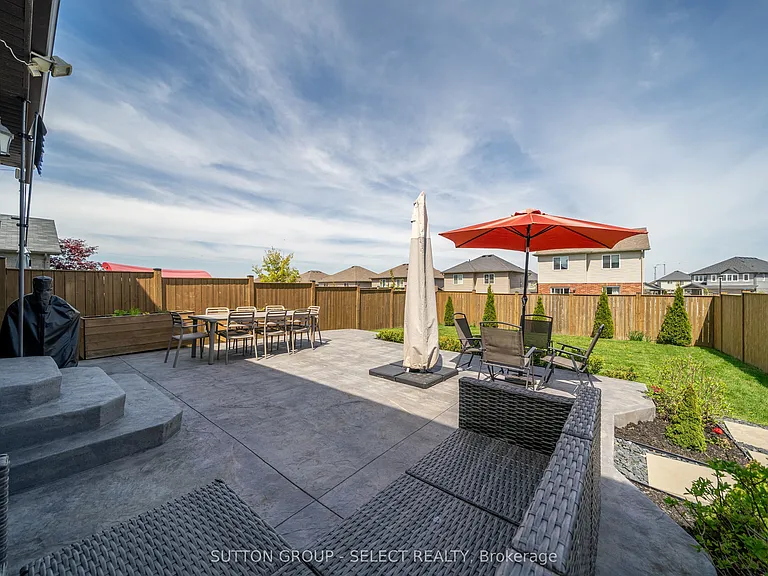 1825 Couldridge Way — Photo 26