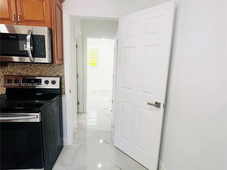 15530 SW 295th Ter #REAR — Photo 7