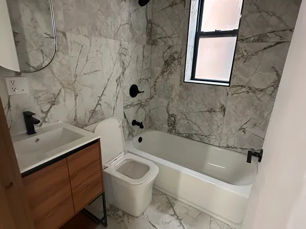 20-22 Reed Street image 2 of 7