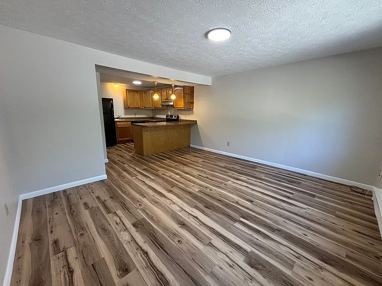 4813 Sardis Rd #9 — Photo 4