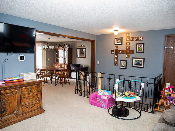 5th image of 518 Mulberry Dr