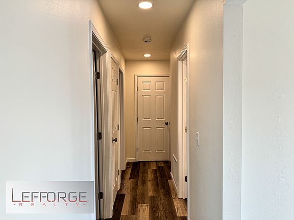 4th image of 2508 SW 76th St