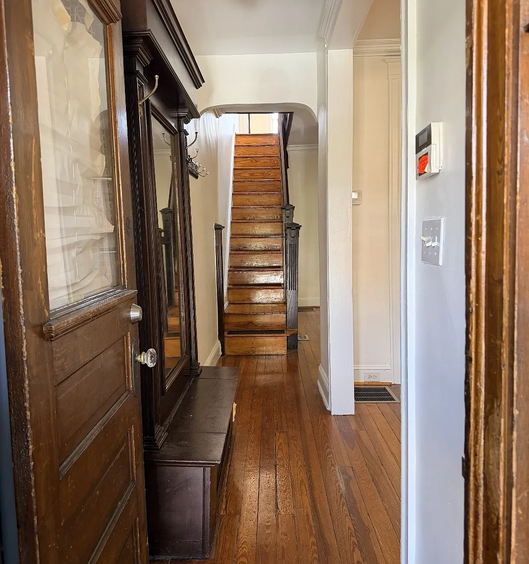 209 W. 27th St. — Photo 1
