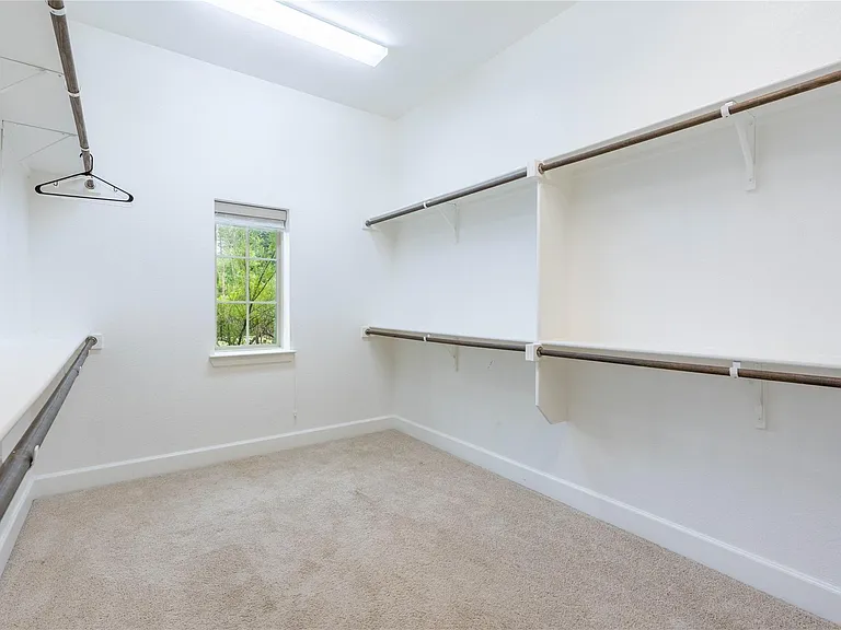 1113 Peacock Blvd — Photo 23