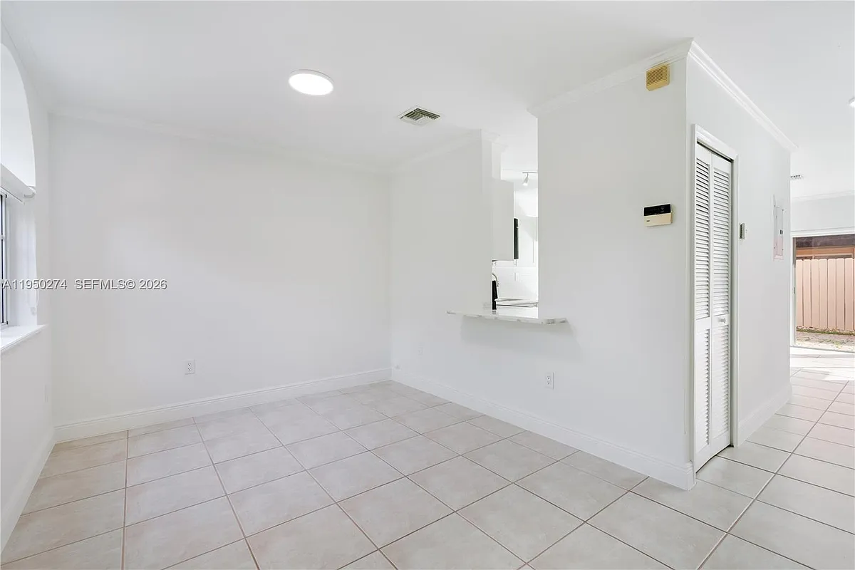 Building Photo - 9481 SW 78th Ave