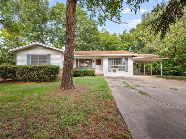 812 N Wright Ave, Kerens, TX 75144