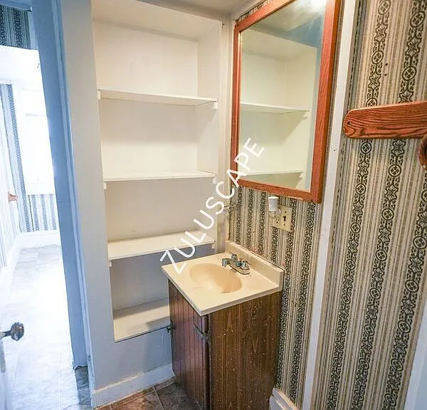 801B W Riverside Ave — Photo 8