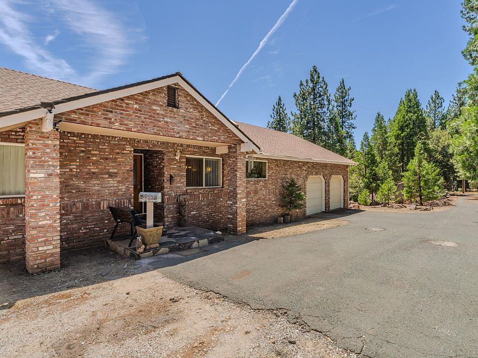 1st image of 19484 Deerwood Dr