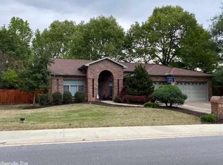 1918 Fuller St, Mountain Home, AR 72653