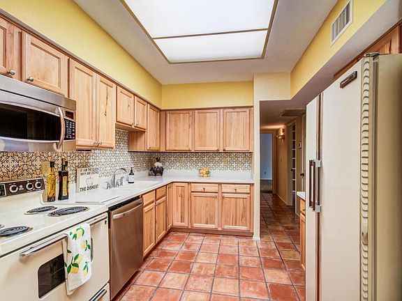 3rd image of 5243 N Tigua Dr
