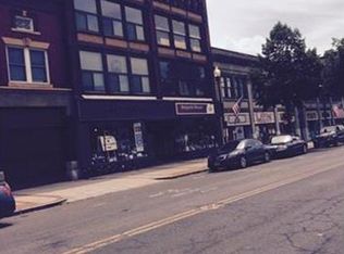 51 Colony St, Meriden, CT 06451