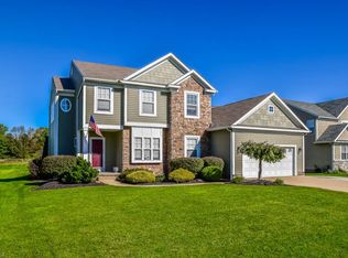 2893 Genera St NW, Uniontown, OH 44685