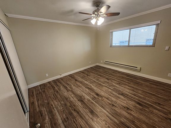 2nd image of 3224 Chapman St #8
