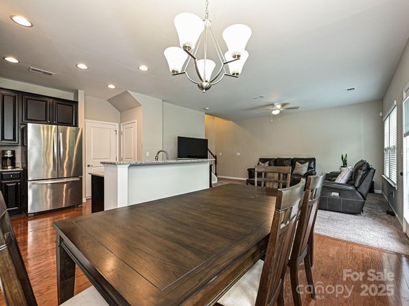 1769 Evergreen Dr, Charlotte, NC 28208