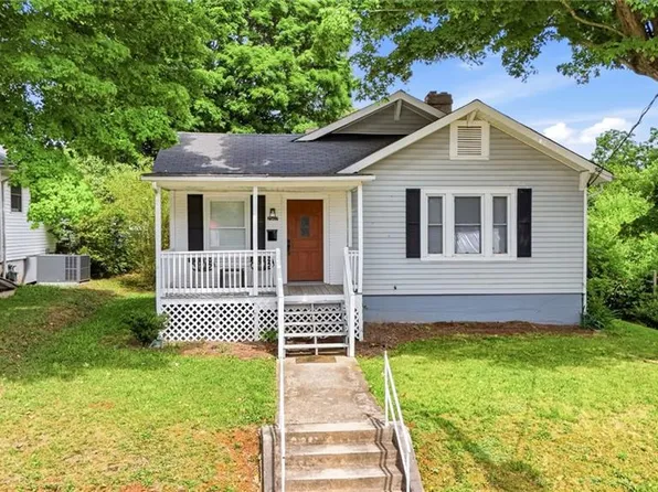 2507 Stockton St, Winston Salem, NC 27127