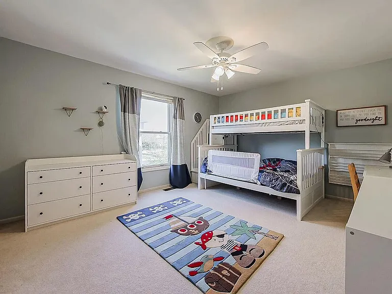 22646 Autumn Park Blvd — Photo 39