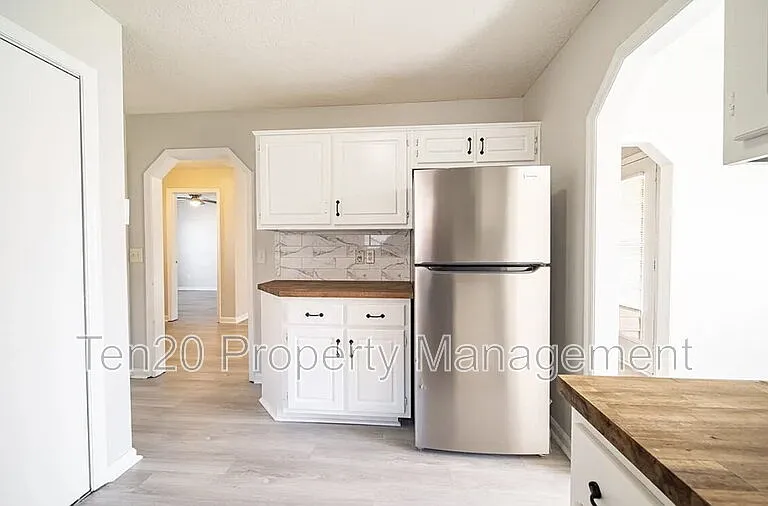 3007 Longmont Ln — Photo 7
