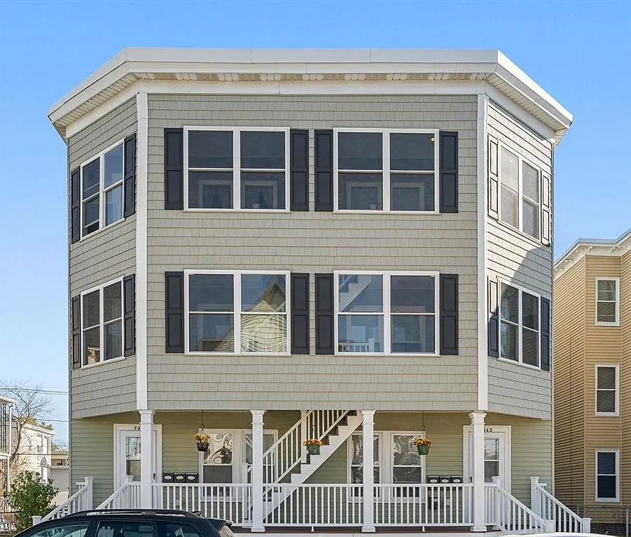 2 bed, 954 sqft, $1,775 — Photo 1