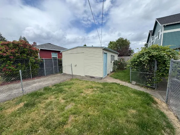 3937 SE 62nd Ave Unit B, Portland, OR 97206