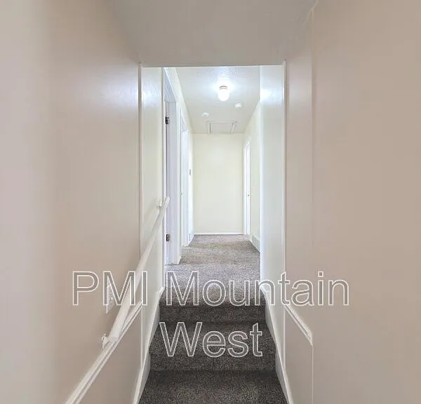 1020 E 1275 N — Photo 8