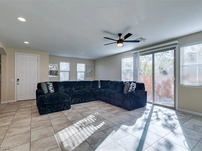 11083 Ketchikan St — Photo 12