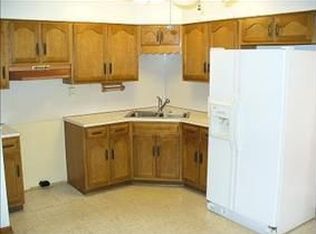 3527 Burrell Dr, Shively, KY 40216