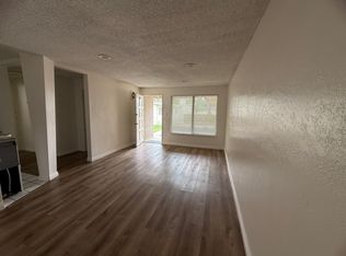 4571 Main St #4571, Riverside, CA 92501