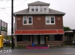 608-610 E Diamond Ave, Hazleton, PA 18201